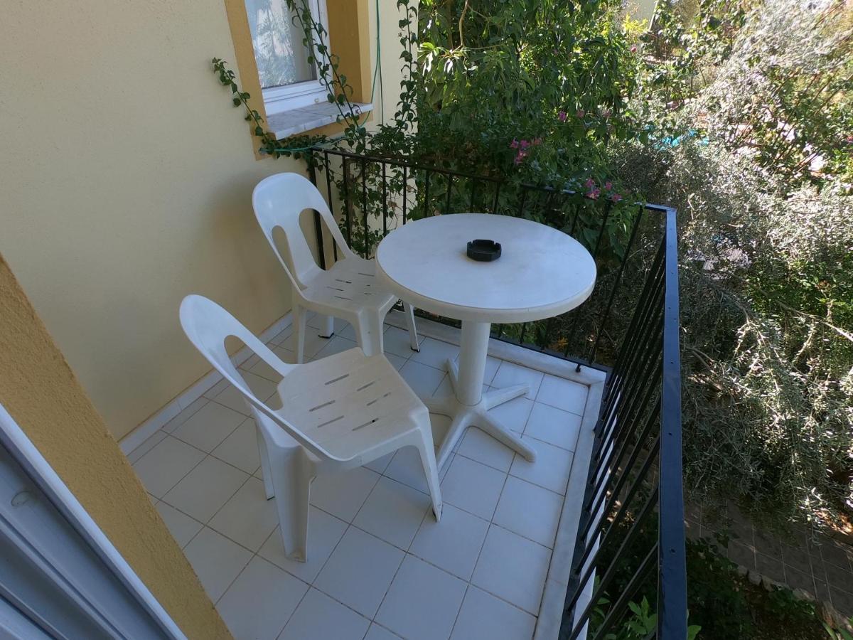 Sarıhan Apart Otel Oludeniz Bagian luar foto