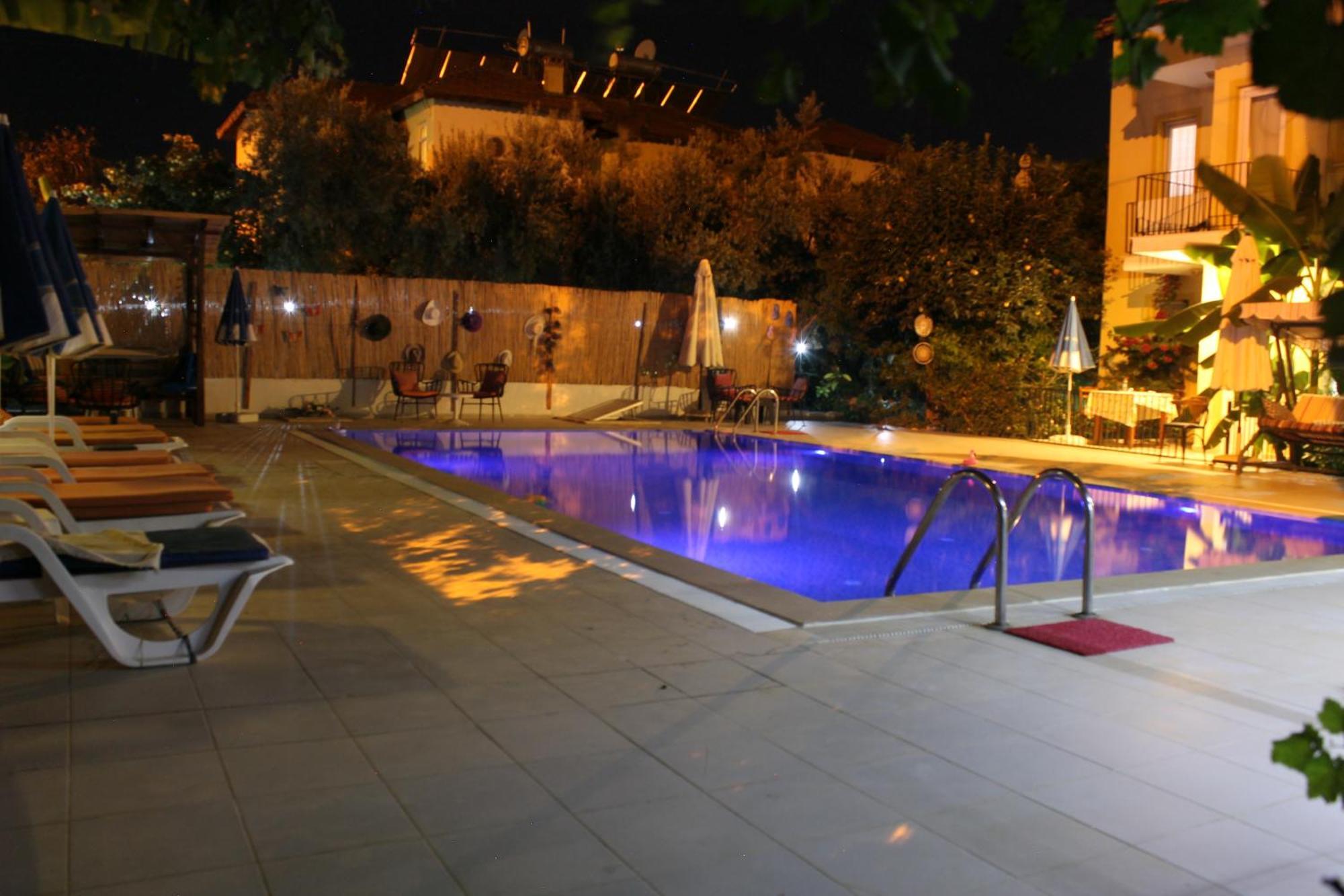 Sarıhan Apart Otel Oludeniz Bagian luar foto